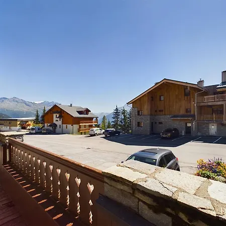 3* Avec Terrasse Exposee Sud, Proche Des Pistes Et Commerces, Parking Inclus - Fr-1-398-535